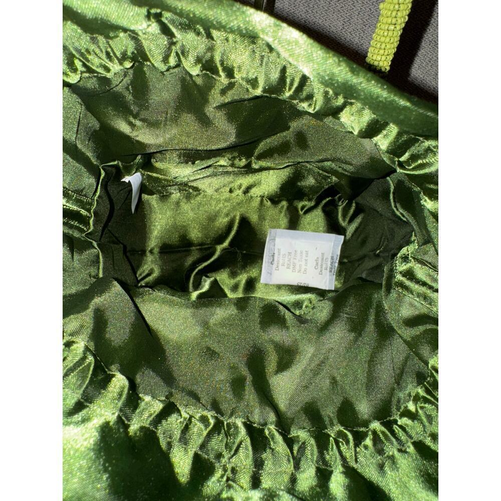 Green Beaded NWT Viral Handcrafted in India Embellished Drawstring Mini Handbag - Picture 7 of 7